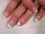 Francia zselé műköröm díszítés